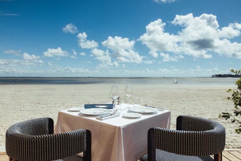 Ciro’s la nouvelle table gastronomique marine de La Baule les pieds dans le sable
